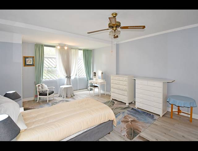 1 BEDROOM APARTMENT FOR SALE IN ATHOLL